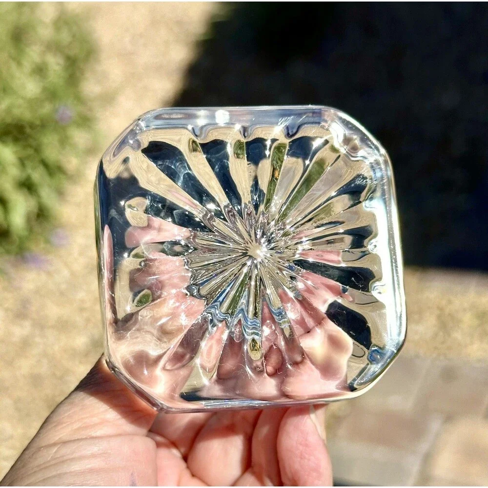 Vintage Clear Crystal Glass Liquor Whiskey Decanter Diamond Stopper Heavy 8 3/4